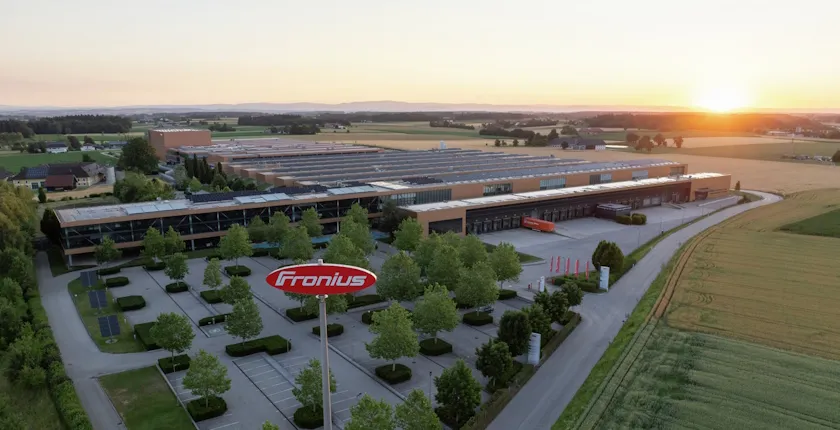 FRONIUS BANNER